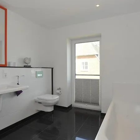 Apartment Haus Schuetzenstrasse Whg 3 *